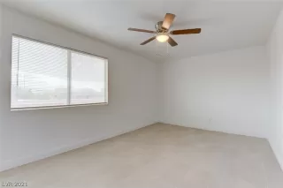 Photo #3: 2316465 Listing 