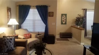 Photo #3: 2316520 Listing 