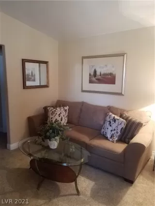 Photo #4: 2316520 Listing 