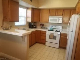 Photo #6: 2316520 Listing 