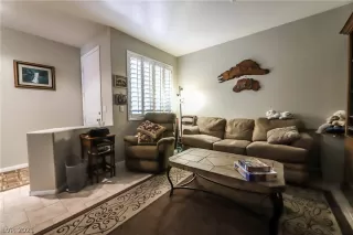 Photo #4: 2316595 Listing 