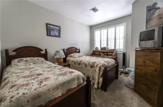 Photo #6: 2316595 Listing 