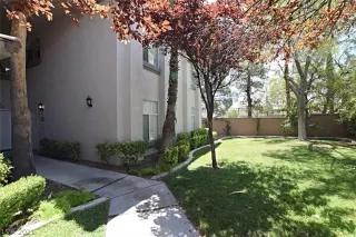 Photo #6: 2316641 Listing 