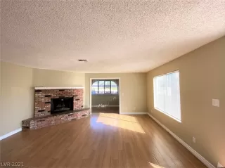 Photo #1: 2316643 Listing 