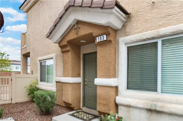 MLS: 2316669 Condo For Sale