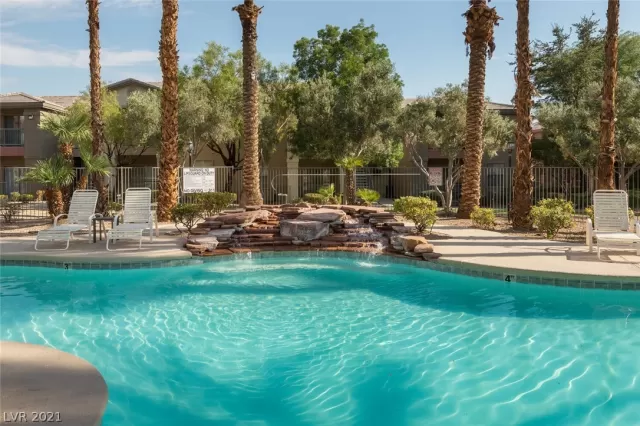 MLS: 2316676 Condo For Sale