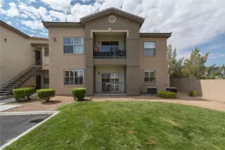 Photo #1: 2316676 Listing 