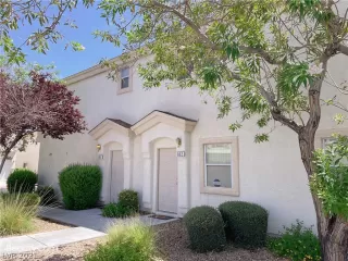 Photo #4: 2316680 Listing 