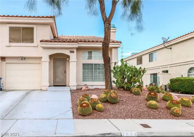 MLS: 2316702 Condo For Sale