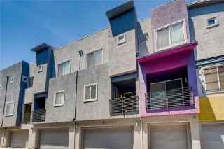 Photo #4: 2316735 Listing 