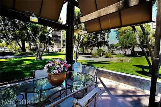 Photo #2: 2316760 Listing