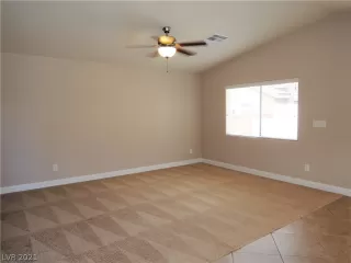 Photo #5: 2316780 Listing 