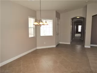 Photo #6: 2316780 Listing 