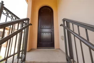 Photo #3: 2316796 Listing 