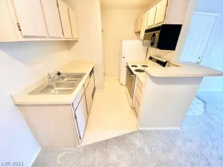 Photo #3: 2316814 Listing 