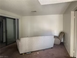 Photo #2: 2316865 Listing 