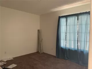 Photo #5: 2316865 Listing 