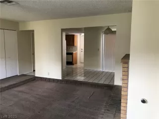 Photo #3: 2316950 Listing 