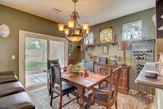 Photo #5: 2316970 Listing 
