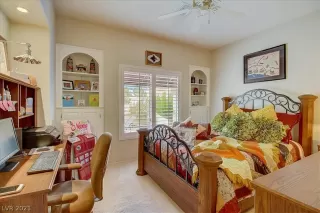 Photo #6: 2316970 Listing 