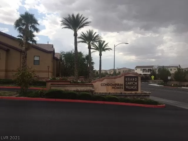 MLS: 2316979 Condo For Sale