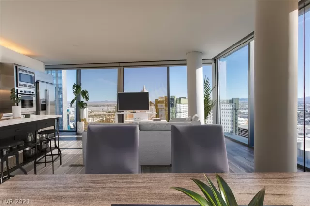 MLS: 2317020 Condo For Sale