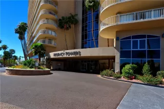 Photo #1: 2317026 Listing