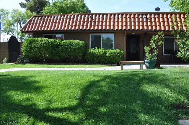 MLS: 2317056 Condo For Sale