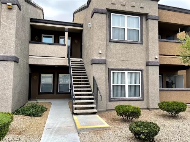 MLS: 2317082 Condo For Sale