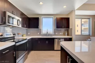 Photo #3: 2317120 Listing 