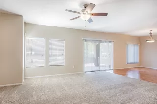 Photo #4: 2317122 Listing