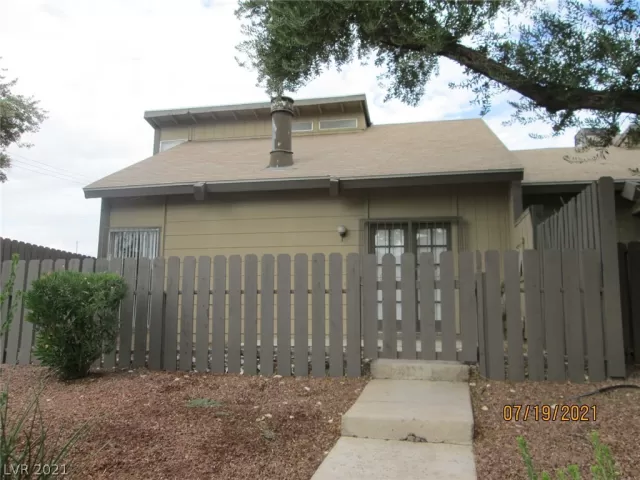 MLS: 2317142 Condo For Sale