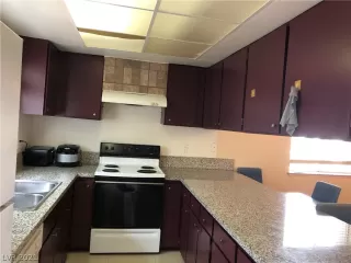 Photo #1: 2317144 Listing 