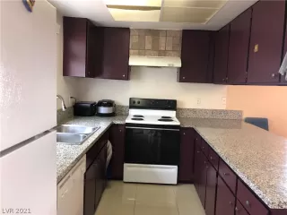 Photo #2: 2317144 Listing 