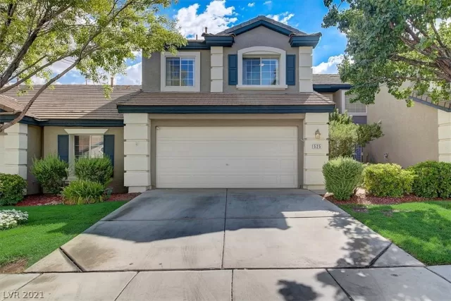 MLS: 2317155 Condo For Sale