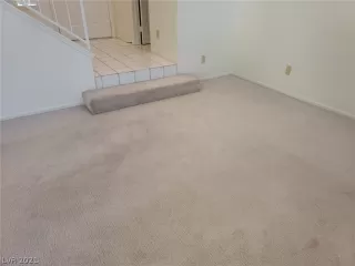 Photo #3: 2317166 Listing 