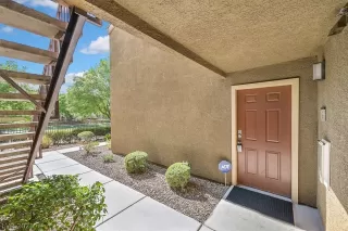 Photo #3: 2317176 Listing 