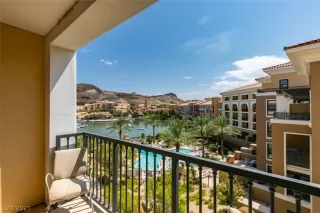 Photo #1: 2317217 Listing