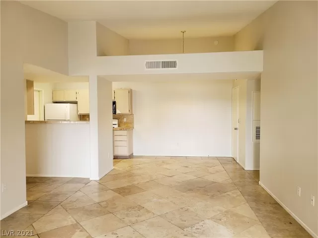 MLS: 2317264 Condo For Sale