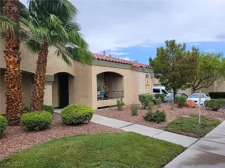 Photo #1: 2317264 Listing 