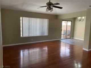 Photo #2: 2317307 Listing 