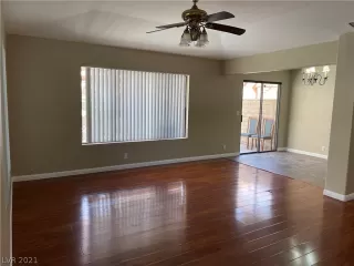 Photo #3: 2317307 Listing 