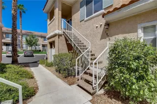 Photo #2: 2317329 Listing 