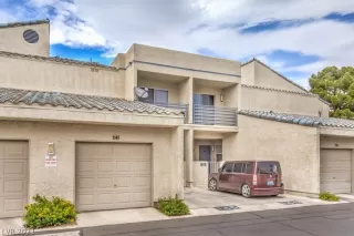 Photo #2: 2317452 Listing 