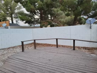Photo #2: 2317475 Listing 