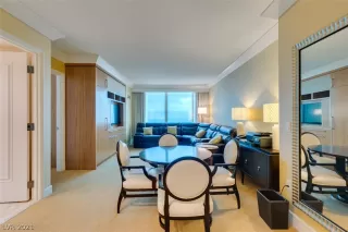 Photo #2: 2317514 Listing 