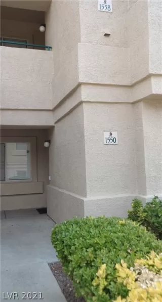 Photo #1: 2317570 Listing