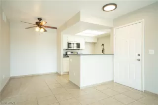 Photo #6: 2317598 Listing