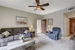 Photo #1: 2317635 Listing 