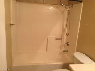 Photo #1: 2317638 Listing